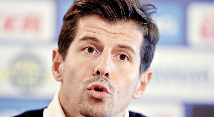 Emre kendini savundu: Fırça yiyeceksem hocamdan yerim