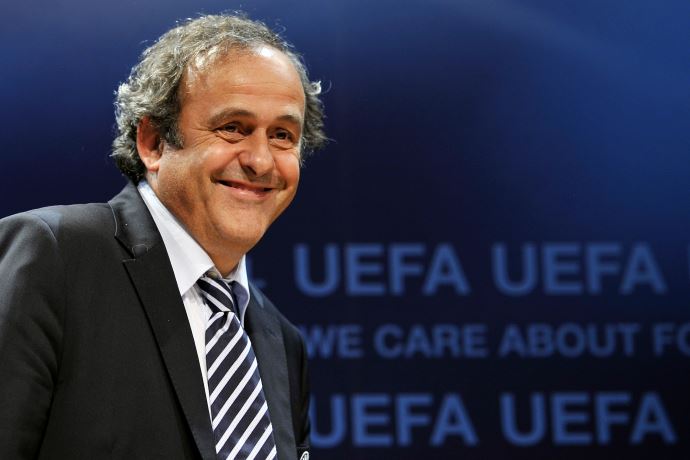 Platini, Katar'daki Dünya Kupası için kış aylarını işaret etti Platini, Katar'daki Dünya Kupası için kış aylarını işaret etti