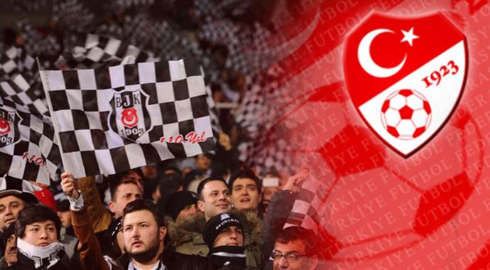 Beşiktaş'lı taraftarlardan, TFF'ye protesto Beşiktaş'lı taraftarlardan, TFF'ye protesto
