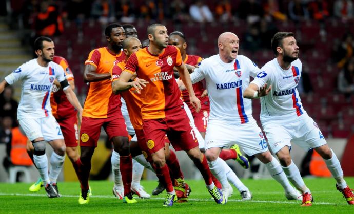 İşte Karabükspor ve Galatasaray'ın ilk 11'leri İşte Karabükspor ve Galatasaray'ın ilk 11'leri