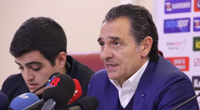 Prandelli'nin 'kare ası' Prandelli'nin 'kare ası'