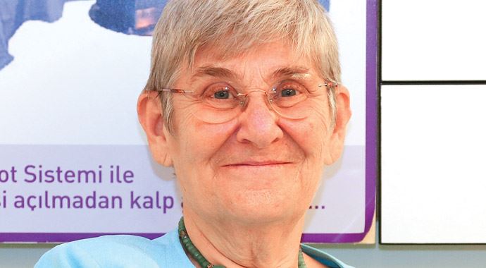 Elimde olsa şeker ve ekmeği yasaklarım! Elimde olsa şeker ve ekmeği yasaklarım!