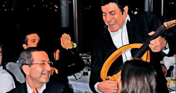 Hayyam Garipoğlu, hapisten çıktı ona koştu Hayyam Garipoğlu, hapisten çıktı ona koştu