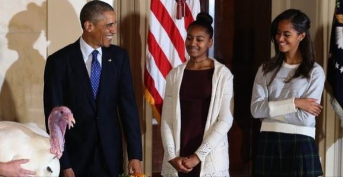 Obama'nın kızlarına inanılmaz suçlama Obama'nın kızlarına inanılmaz suçlama