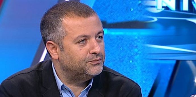 Mehmet Demirkol, iki Fenerbahçe'li eleştirdi Mehmet Demirkol, iki Fenerbahçe'li eleştirdi