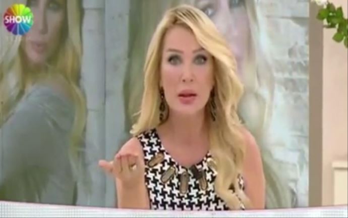 Seda Sayan, 'Allah kahretsin artık canlı yayın yapmayacağım' Seda Sayan, 'Allah kahretsin artık canlı yayın yapmayacağım'