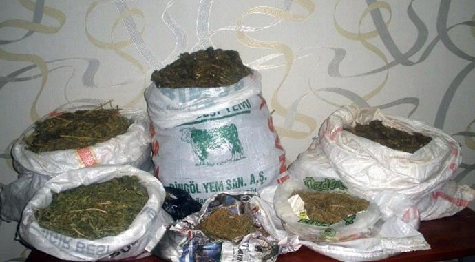Kayseri&#039;de 30 kilo esrar yakalandı