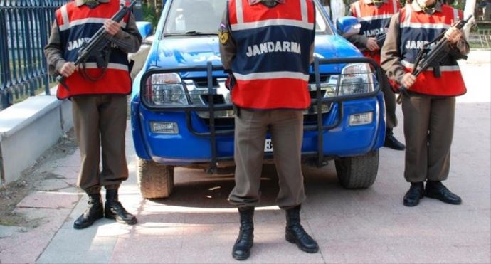 Sınıra jandarma sevk edildi Sınıra jandarma sevk edildi