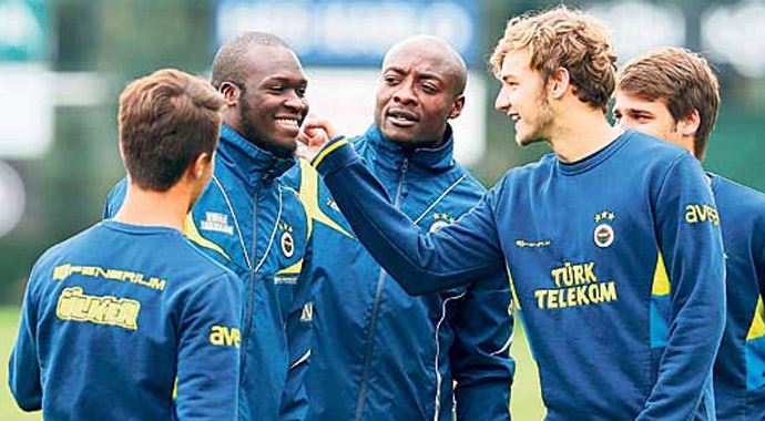 Fenerbahçe'den Türkiye Kupası kararı! 10 yeni isim... Fenerbahçe'den Türkiye Kupası kararı! 10 yeni isim...