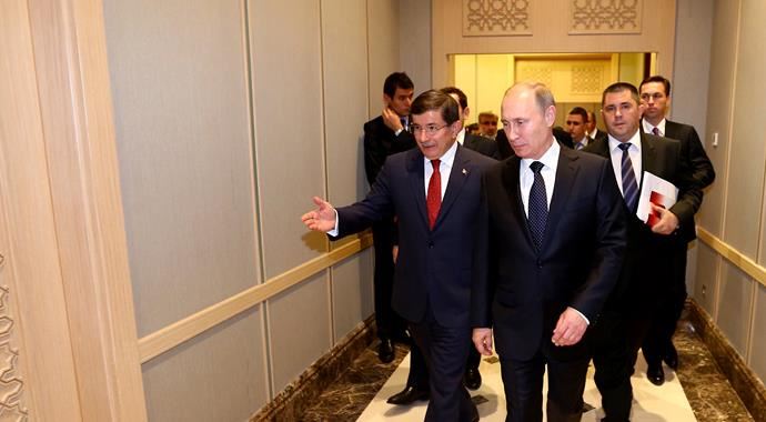 Davutoğlu, Putin ile görüştü Davutoğlu, Putin ile görüştü