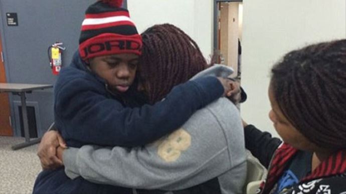 Annesinin 4 yıl aradığı çocuğu babası bakın nerede saklamış Annesinin 4 yıl aradığı çocuğu babası bakın nerede saklamış