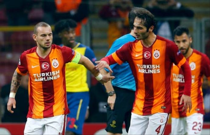 Hamit Altıntop'a taraftardan sert tepki Hamit Altıntop'a taraftardan sert tepki
