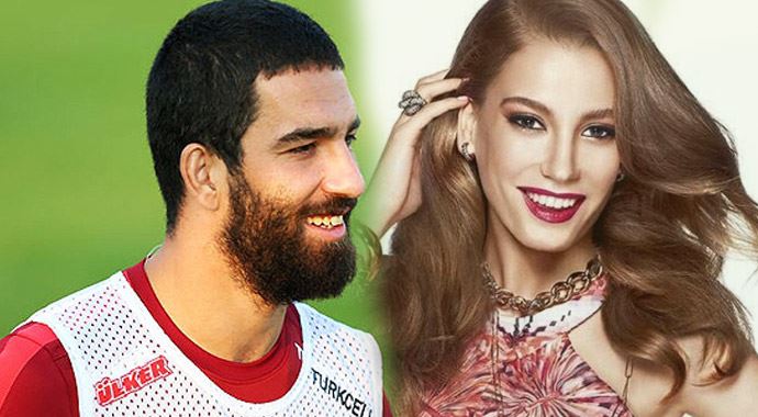 Arda Turan, Serenay'ın peşinde! Arda Turan, Serenay'ın peşinde!