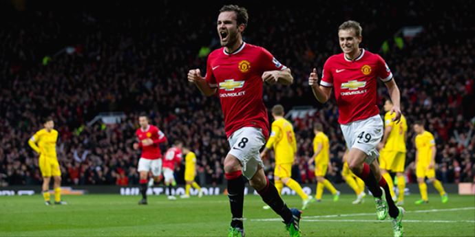 Manchester United Liverpool'u parçaladı Manchester United Liverpool'u parçaladı