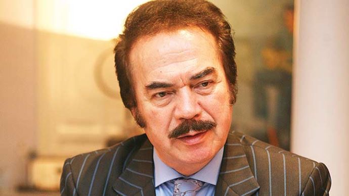 Orhan Gencebay boğulma tehlikesi geçirdi Orhan Gencebay boğulma tehlikesi geçirdi