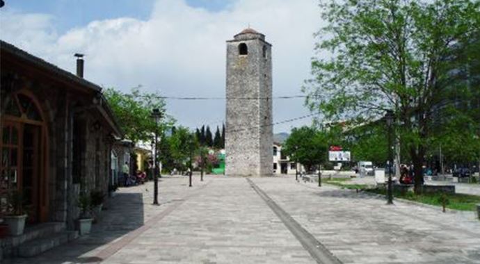 Podgoritsa'nın simgesi, "Osmanlı mirası" Saat Kulesi Podgoritsa'nın simgesi, "Osmanlı mirası" Saat Kulesi
