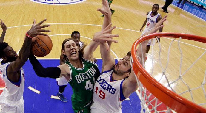 Furkan Aldemir NBA takımı ile ilk maçına çıktı