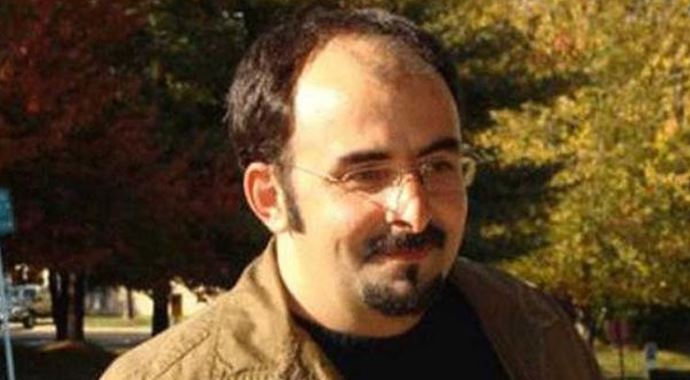 Emre Uslu&#039;ya yakalama kararı