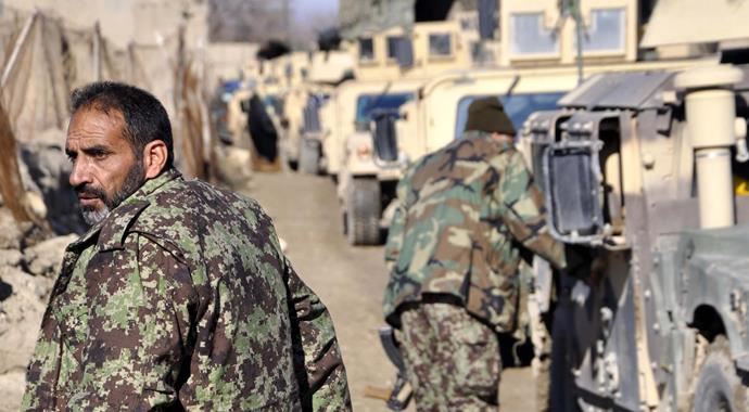 Afganistan&#039;da şiddetli çatışmalar: 24 ölü
