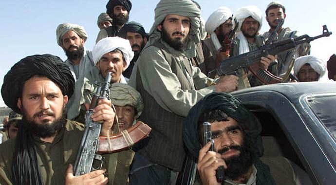Taliban banka bastı, çok sayıda kişiyi rehin aldı!