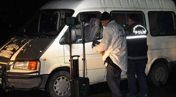 Hurdalıkta ölü bulundu Hurdalıkta ölü bulundu