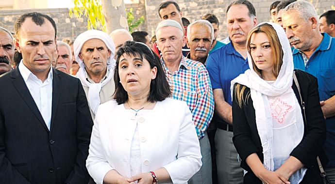 Öcalan: Leyla Zana da gelsin
