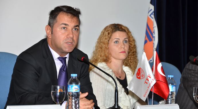 &quot;Futbol sadece erkek oyunu değildir&quot;