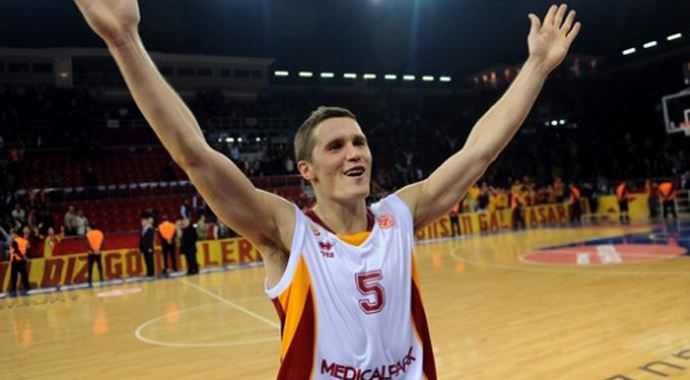 Royal Halı Gaziantep, Jaka Lakovic'i transfer etti Royal Halı Gaziantep, Jaka Lakovic'i transfer etti