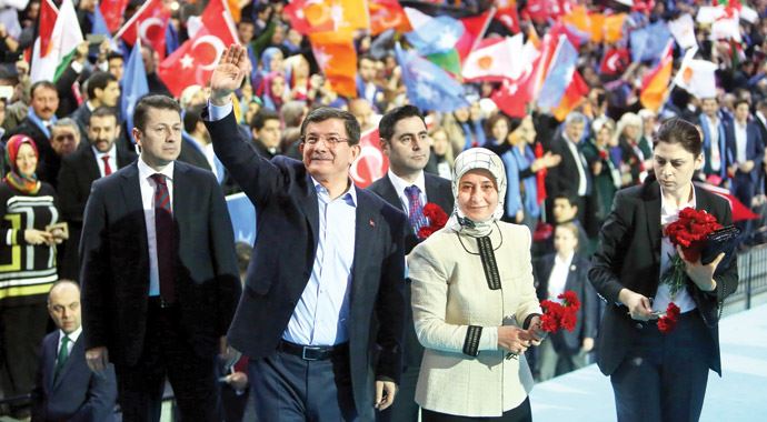 Başbakan'dan sert çıkış: Harama uzananın kolunu koparırız Başbakan'dan sert çıkış: Harama uzananın kolunu koparırız