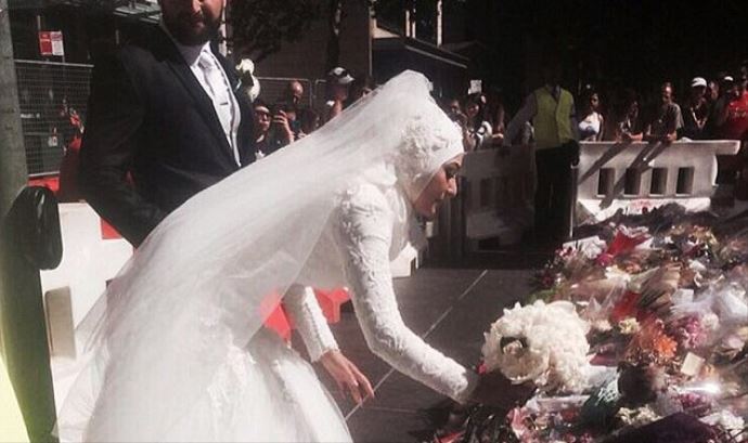 Müslüman gelinden anlamlı ziyaret Müslüman gelinden anlamlı ziyaret