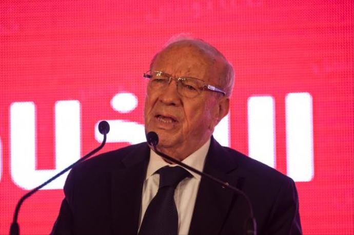 Tunus'ta Cumhurbaşkanı seçilen Sibsi'den açıklama Tunus'ta Cumhurbaşkanı seçilen Sibsi'den açıklama