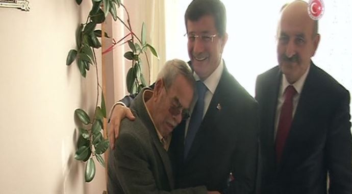 Davutoğlu o aileyi kırmadı