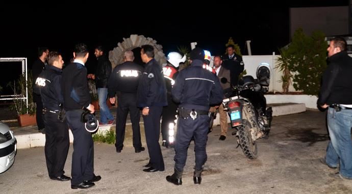 Ünlü sanatçıların ve politikacıların mahallesinde büyük operasyon Ünlü sanatçıların ve politikacıların mahallesinde büyük operasyon