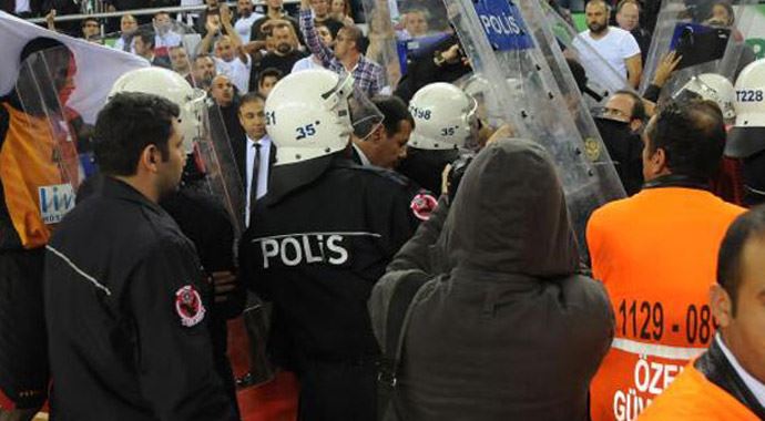 Galatasaray LH, Pınar Karşıyaka maçında olay! 