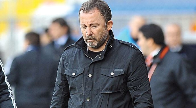 Sergen puanla başladı Sergen puanla başladı