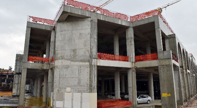 Çamlıca Camisi'nde sona doğru Çamlıca Camisi'nde sona doğru