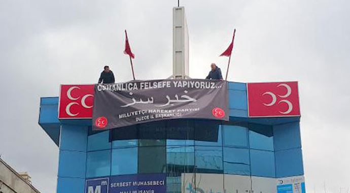 O pankart kaldırıldı