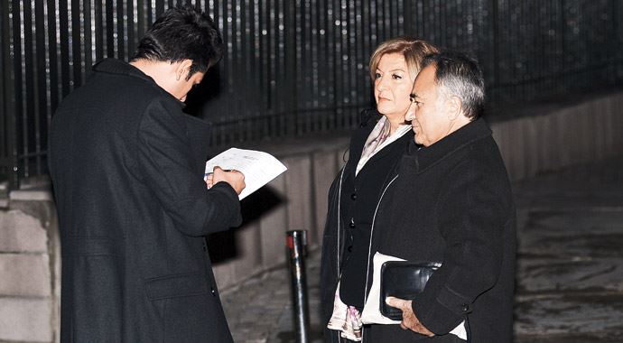 Davutoğlu, Alevilerin temsilcileriyle buluşup taleplerini dinledi