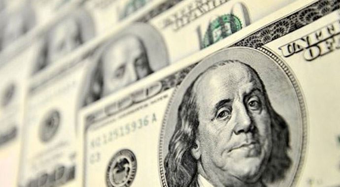 Kredi kartlarında dolar-euro faizleri düşürüldü Kredi kartlarında dolar-euro faizleri düşürüldü