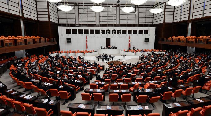 Meclis'te Alevi kavgası Meclis'te Alevi kavgası