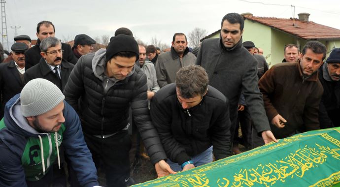 Uğur Boral&#039;ın babası toprağa verildi
