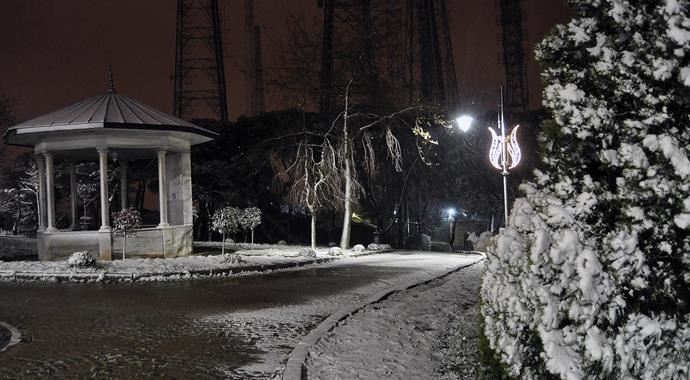 İstanbul'da kar yağışı kaç gün sürecek? İstanbul'da kar yağışı kaç gün sürecek?