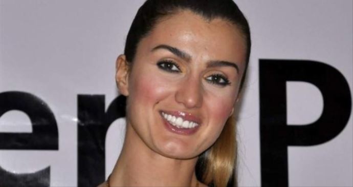Tuğba Özay'dan Ebru Polat açıklaması Tuğba Özay'dan Ebru Polat açıklaması