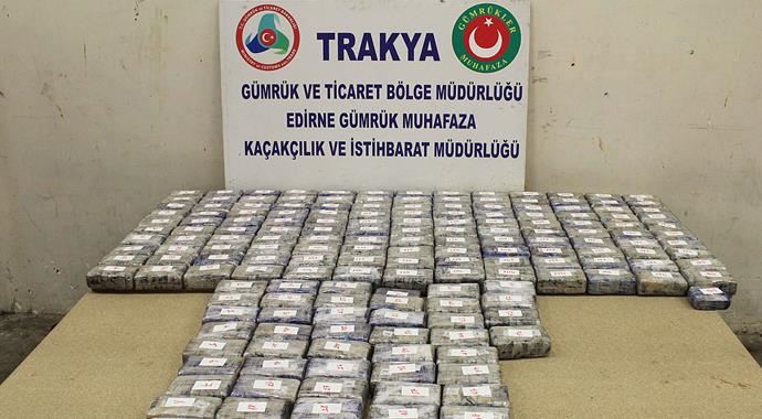 Kapıkule'de tam 192 kilo eroin yakalandı Kapıkule'de tam 192 kilo eroin yakalandı