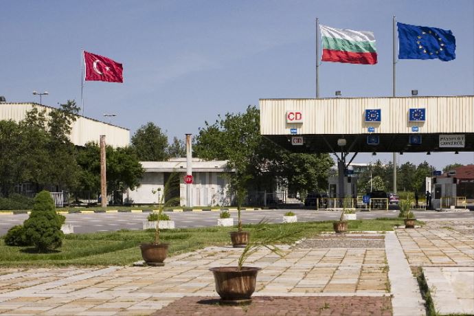 Bulgaristan, Türkiye sınırındaki güvenlik tedbirlerini artırıyor Bulgaristan, Türkiye sınırındaki güvenlik tedbirlerini artırıyor