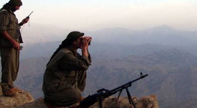Cizre'de gazetecilere uzun namlulu silahla saldırı! Cizre'de gazetecilere uzun namlulu silahla saldırı!