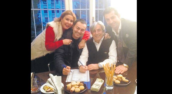 Serdar Ortaç 2015'e borçsuz girdi! Serdar Ortaç 2015'e borçsuz girdi!