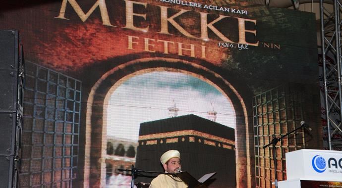 Adana'da alternatif yılbaşı kutlaması Adana'da alternatif yılbaşı kutlaması