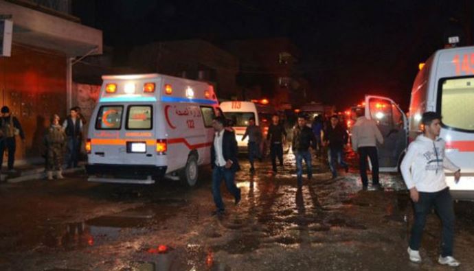 Irak'ta çifte saldırı: 30'dan fazla ölü Irak'ta çifte saldırı: 30'dan fazla ölü
