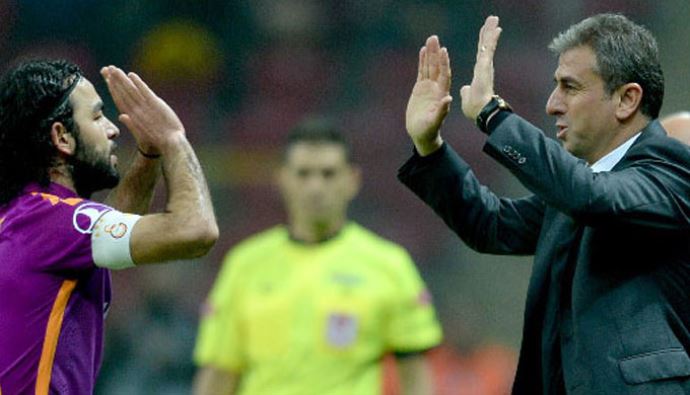 Hamzaoğlu'ndan Selçuk'a, 'Liderim sensin' Hamzaoğlu'ndan Selçuk'a, 'Liderim sensin'
